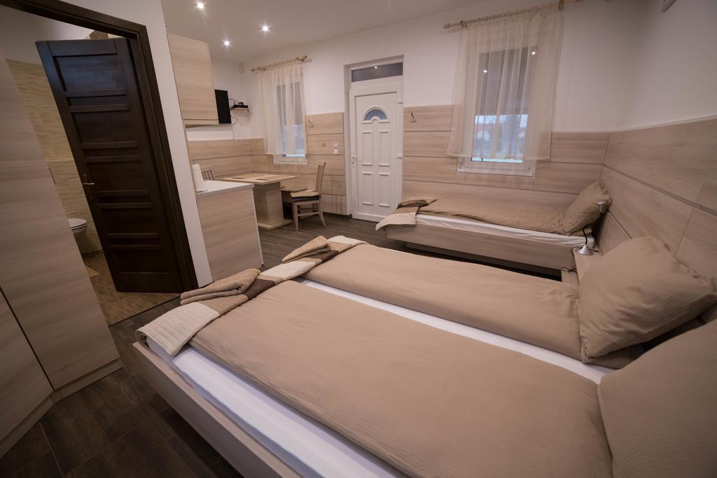 Relax Apartmanhaz Morahalom Luaran gambar