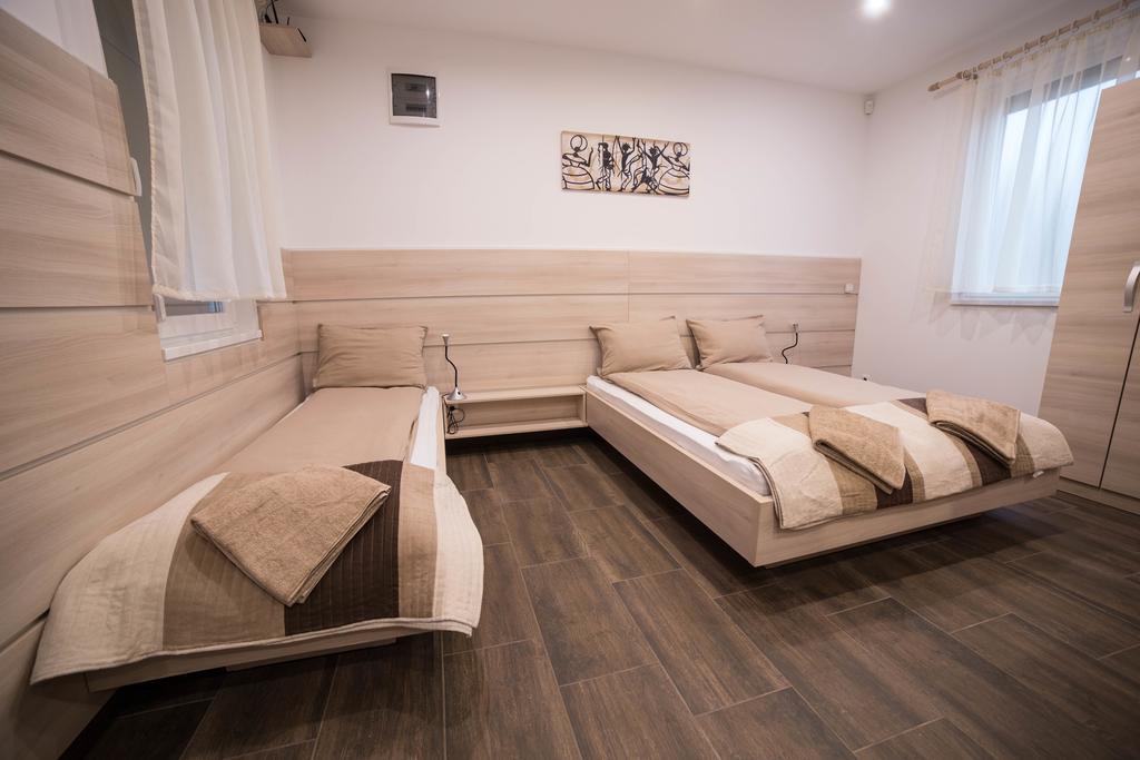 Relax Apartmanhaz Morahalom Luaran gambar