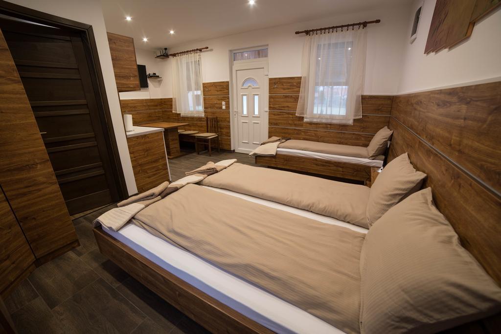 Relax Apartmanhaz Morahalom Luaran gambar